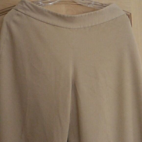 Nic +Zoe Cropped Wide Leg Pants Beigecore - Picture 2 of 9
